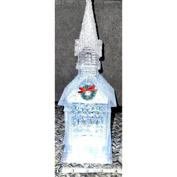 ALDI 11" White Acrylic Church Light Up Glitter Wreath Christmas Snow Globe - Picture 1 of 10